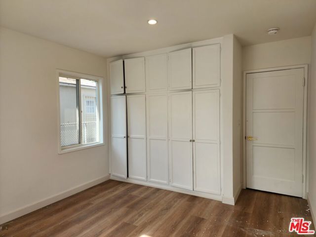 14177 Osborne Street, Panorama City (los Angeles), CA 91402