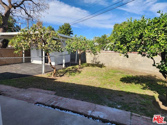 14177 Osborne Street, Panorama City (los Angeles), CA 91402