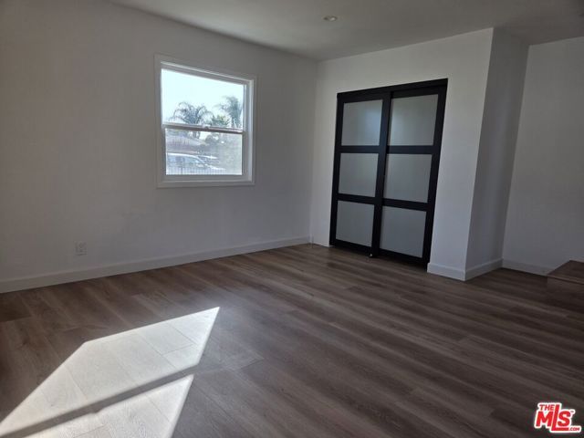 14177 Osborne Street, Panorama City (los Angeles), CA 91402