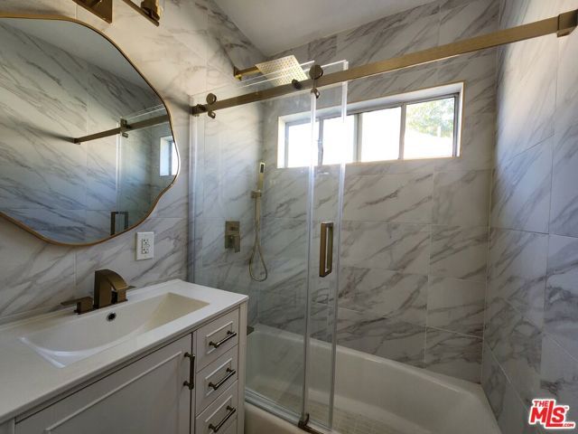 14177 Osborne Street, Panorama City (los Angeles), CA 91402