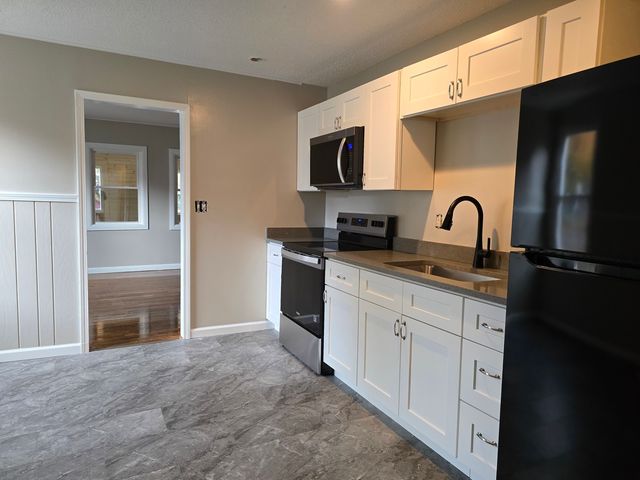 404 S Poplar Street, Urbana, IL 61802