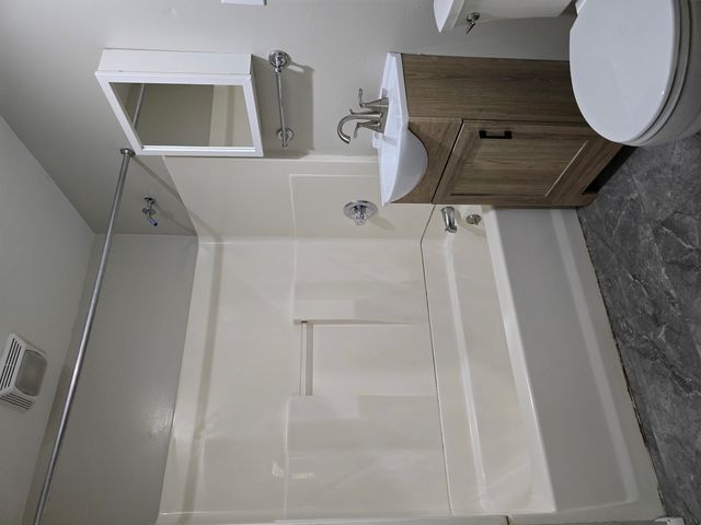 404 S Poplar Street, Urbana, IL 61802