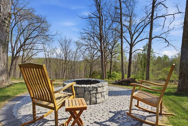 8811 Old Charlotte Pike, Pegram, TN 37143