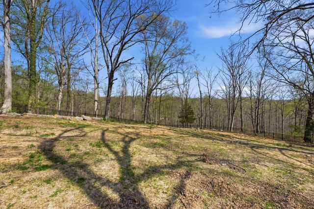 8811 Old Charlotte Pike, Pegram, TN 37143