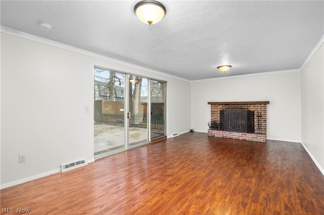 4004 Washington Avenue, Lorain, OH 44052