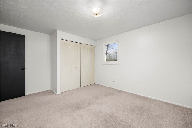 4004 Washington Avenue, Lorain, OH 44052