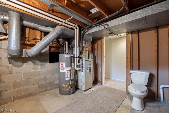 4004 Washington Avenue, Lorain, OH 44052