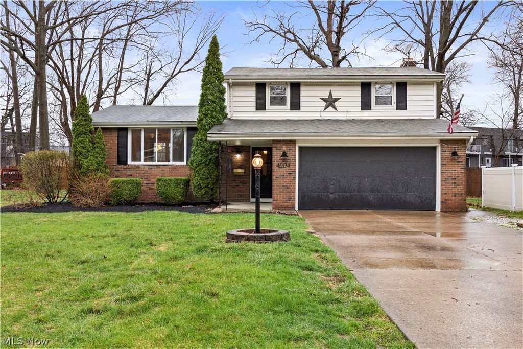 4004 Washington Avenue, Lorain, OH 44052