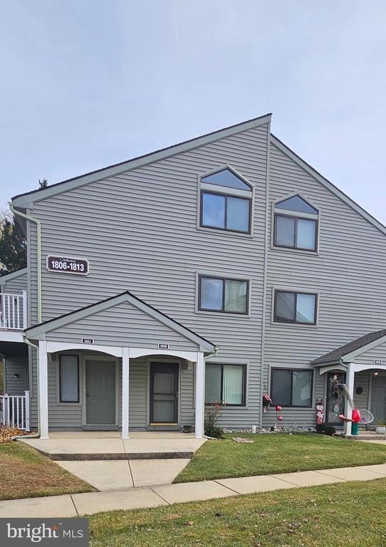 1810 ROBERTS WAY, Voorhees, NJ 08043