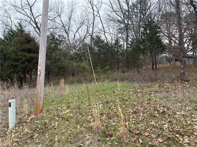 Ludborough Lane, Bella Vista, AR 72715