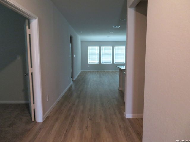 554 BLUE STEM RD, New Braunfels, TX 78130