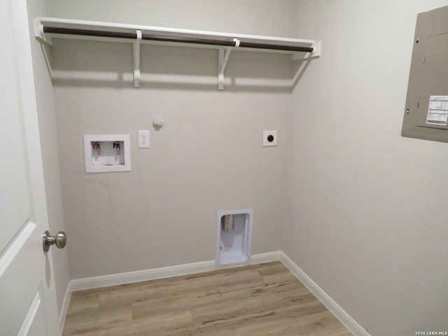 554 BLUE STEM RD, New Braunfels, TX 78130