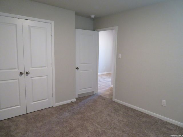 554 BLUE STEM RD, New Braunfels, TX 78130