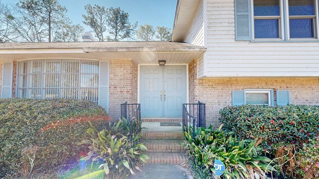 110 Longleaf Drive, Dothan, AL 36303
