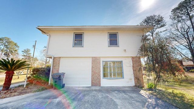 110 Longleaf Drive, Dothan, AL 36303