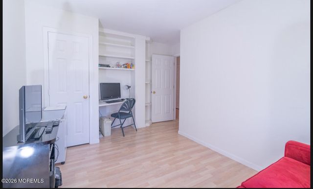 175 Penn Court 120, Matawan, NJ 07747