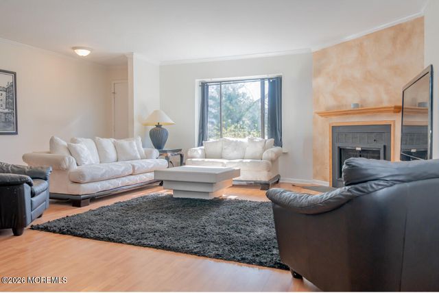 175 Penn Court 120, Matawan, NJ 07747