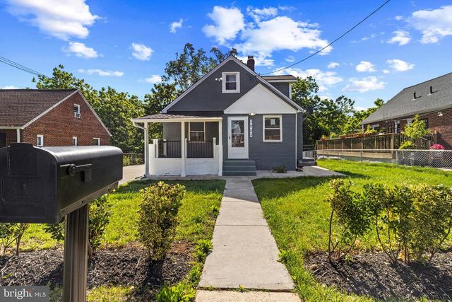 1203 FARMINGDALE AVE, Capitol Heights, MD 20743