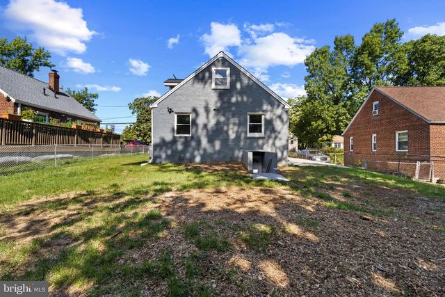 1203 FARMINGDALE AVE, Capitol Heights, MD 20743