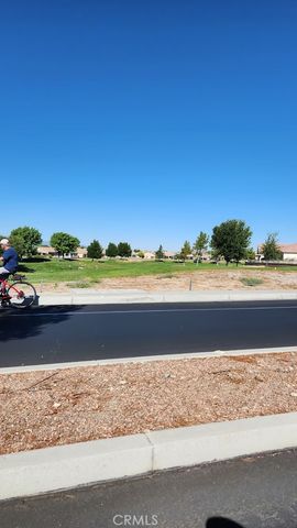 19229 Palo Verde Drive, Apple Valley, CA 92308