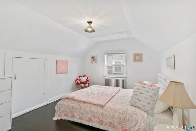 671 Fairview Avenue, Bridgeport, CT 06606