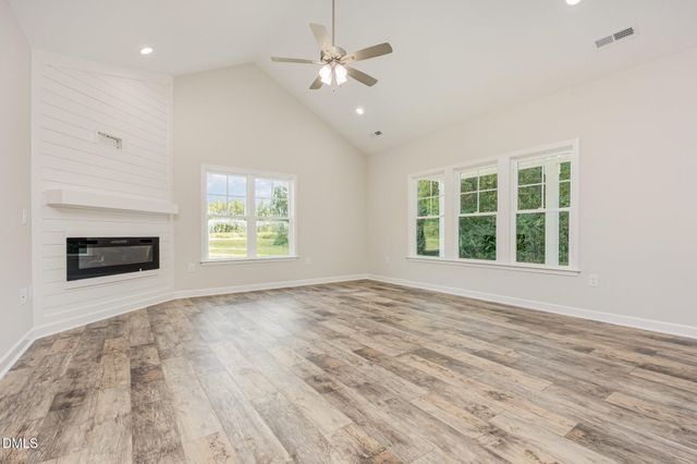 4012 N Nc 581 Highway, Kenly, NC 27542