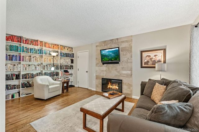 5717 S Kenton Street, Englewood, CO 80111