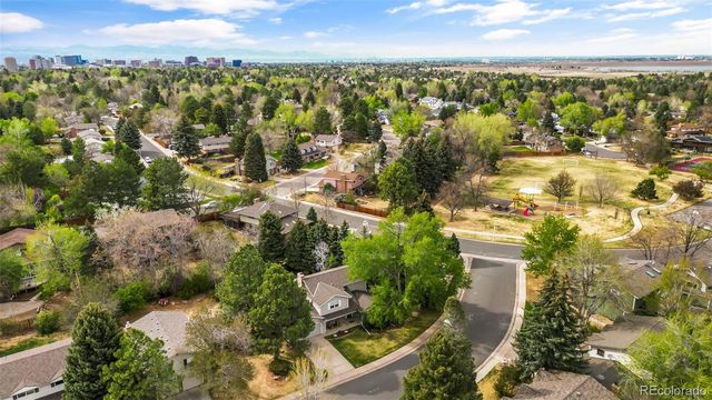 5717 S Kenton Street, Englewood, CO 80111