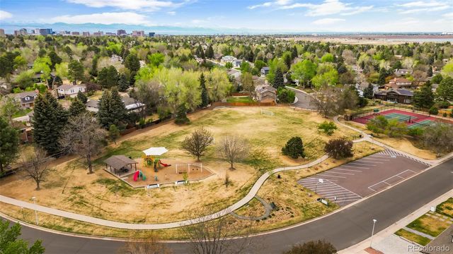 5717 S Kenton Street, Englewood, CO 80111