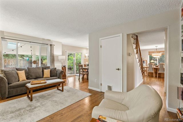 5717 S Kenton Street, Englewood, CO 80111