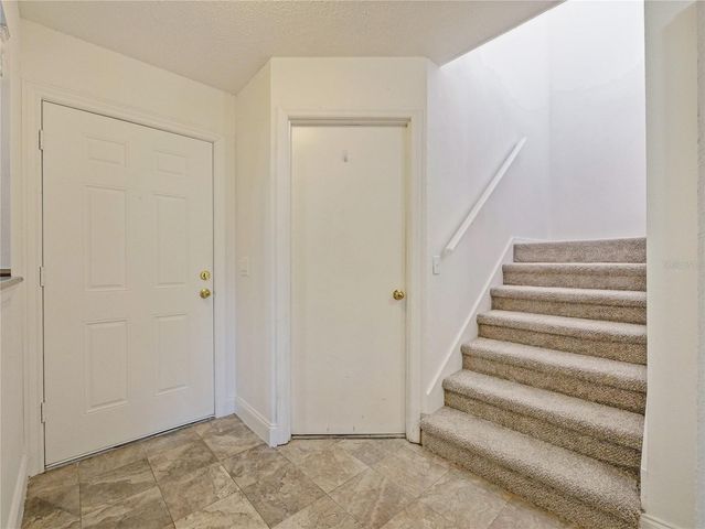 175 CROWN POINT CIRCLE 175, Longwood, FL 32779