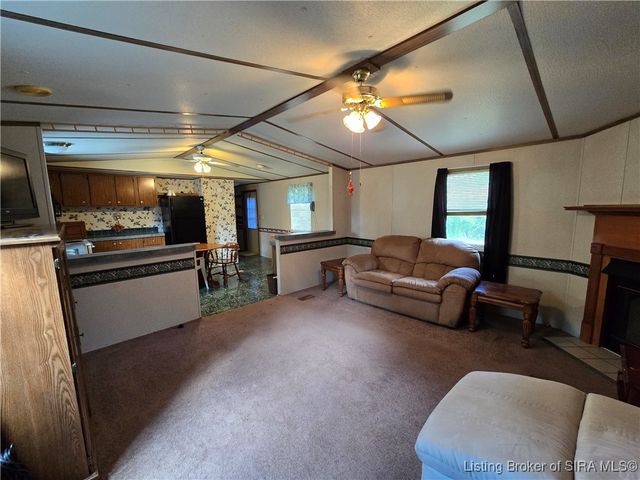 1510 E Willis Road, New Albany, IN 47150