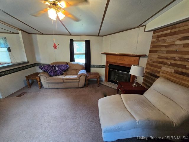 1510 E Willis Road, New Albany, IN 47150