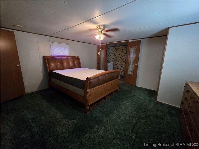 1510 E Willis Road, New Albany, IN 47150