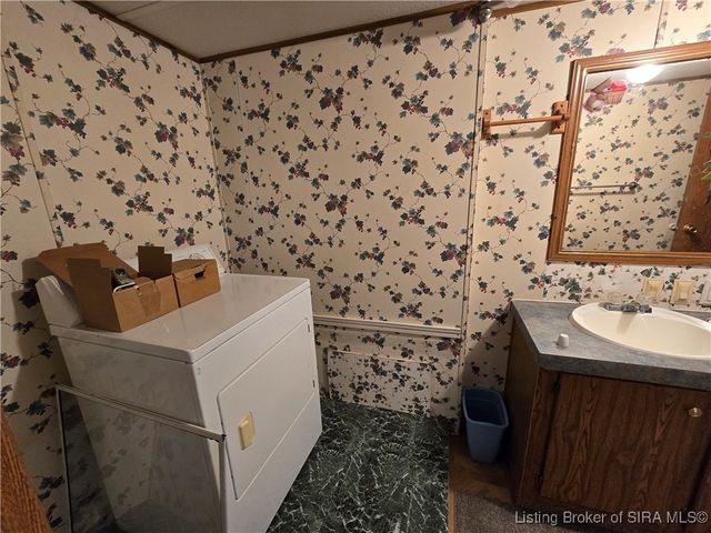 1510 E Willis Road, New Albany, IN 47150