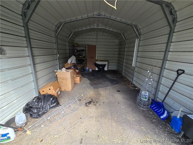 1510 E Willis Road, New Albany, IN 47150