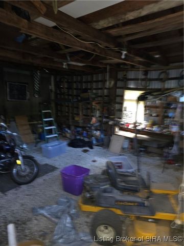 1510 E Willis Road, New Albany, IN 47150