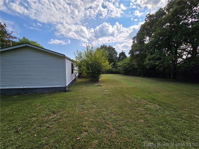 1510 E Willis Road, New Albany, IN 47150