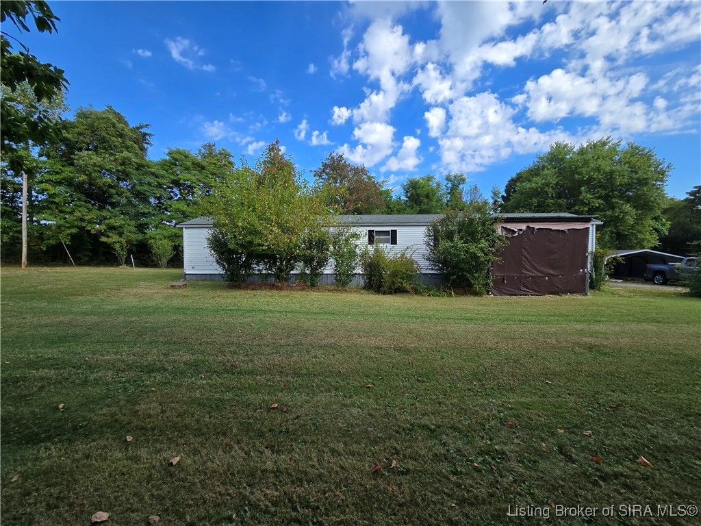 1510 E Willis Road, New Albany, IN 47150