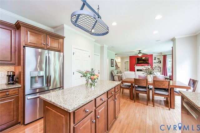 14130 Charter Landing Ct, Midlothian, VA 23114