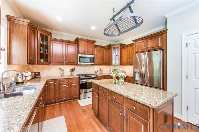 14130 Charter Landing Ct, Midlothian, VA 23114