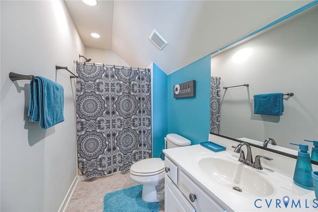 14130 Charter Landing Ct, Midlothian, VA 23114