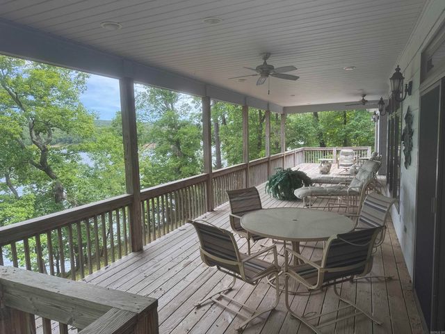 650 Davidson Circle, Greers Ferry, AR 72067