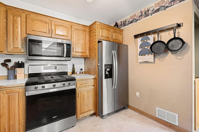 807 11th Avenue NW, Austin, MN 55912
