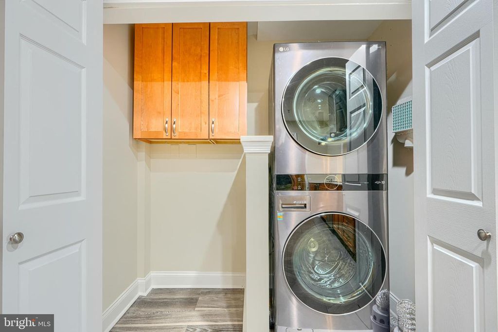 Image 18 of property listing at 3801 CANTERBURY RD #404, Baltimore, MD 21218