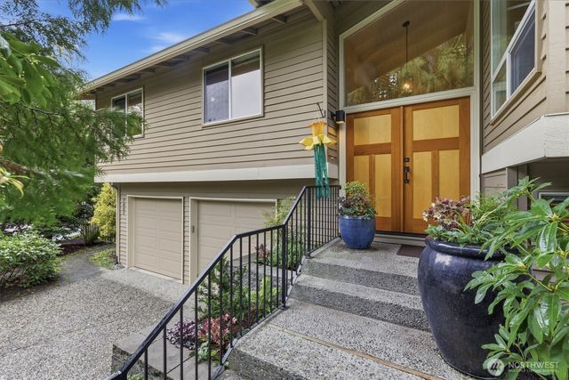 7605 146th Avenue NE, Redmond, WA 98052