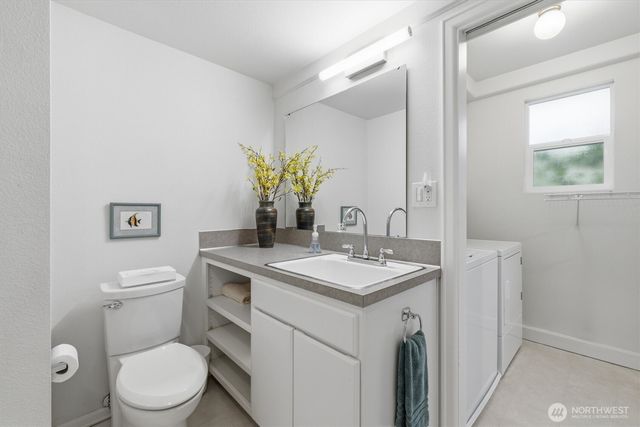 7605 146th Avenue NE, Redmond, WA 98052