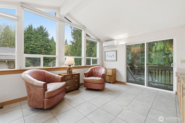 7605 146th Avenue NE, Redmond, WA 98052