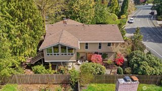 7605 146th Avenue NE, Redmond, WA 98052