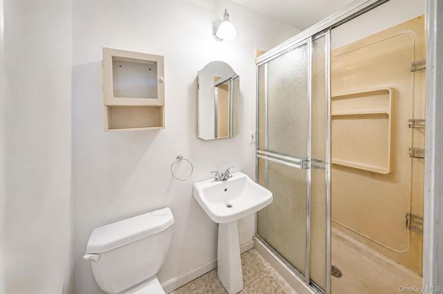 11 Radio Avenue, Miller Place, NY 11764